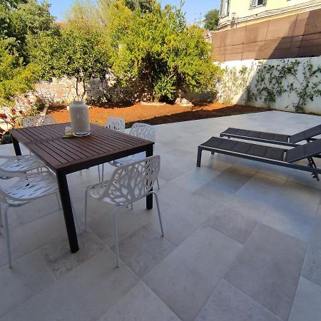 Apartvilla Castropola מראה חיצוני תמונה