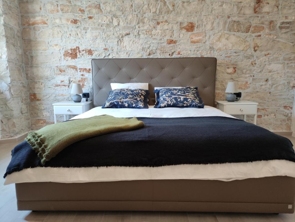 Apartvilla Castropola מראה חיצוני תמונה