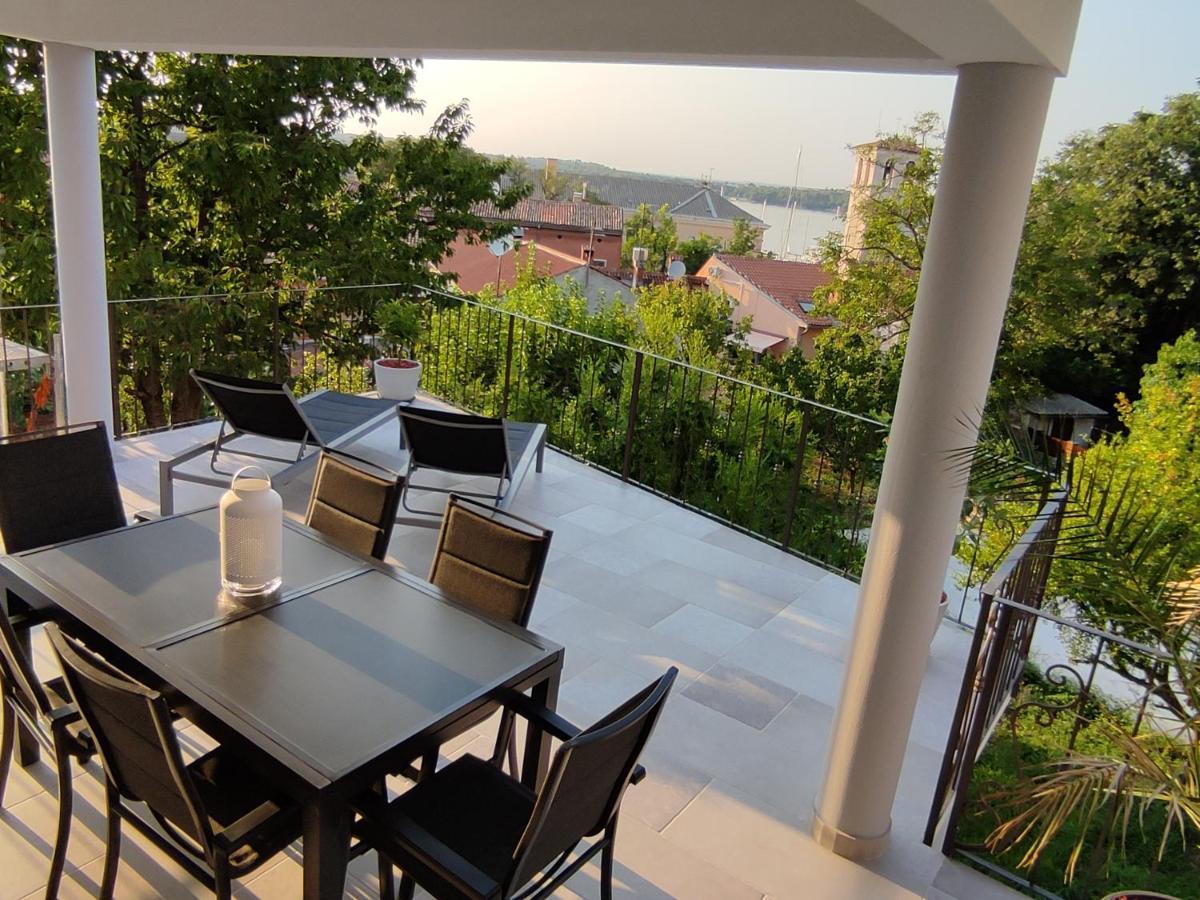 Apartvilla Castropola מראה חיצוני תמונה