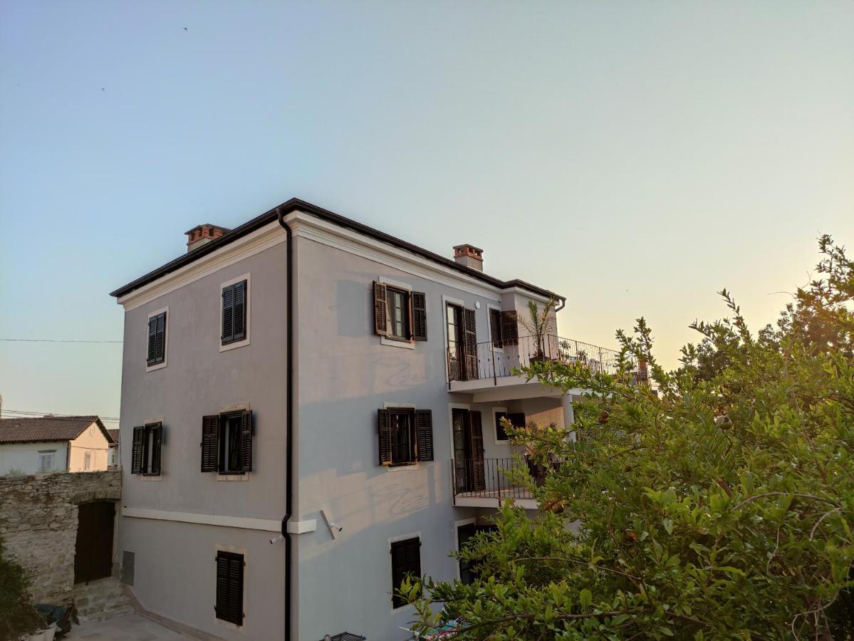 Apartvilla Castropola מראה חיצוני תמונה