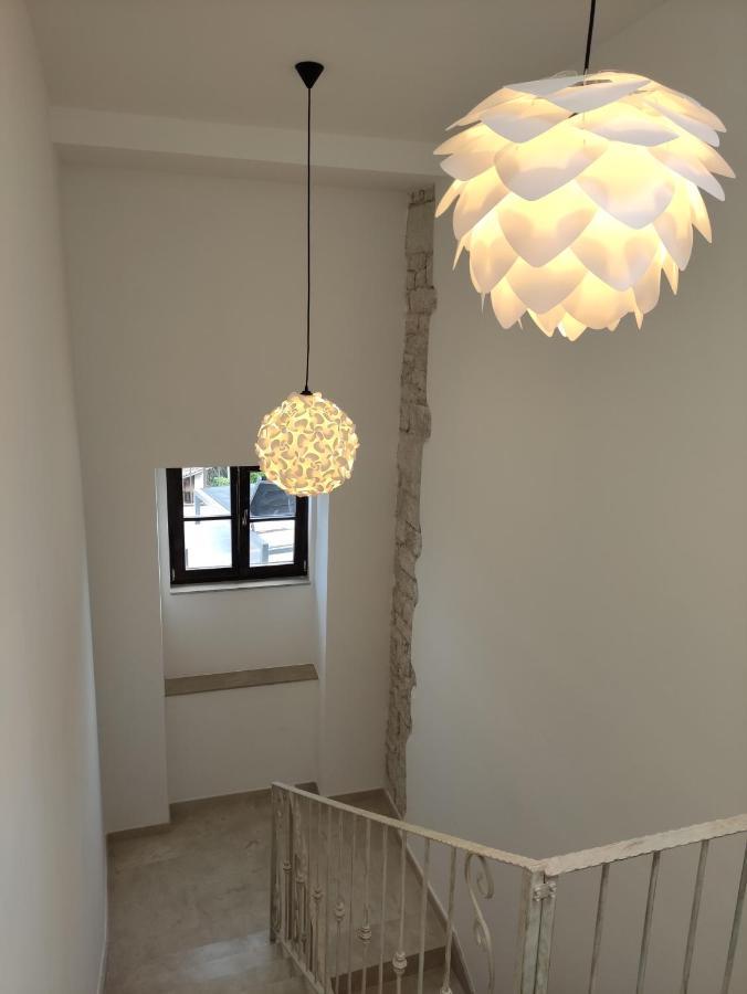 Apartvilla Castropola מראה חיצוני תמונה