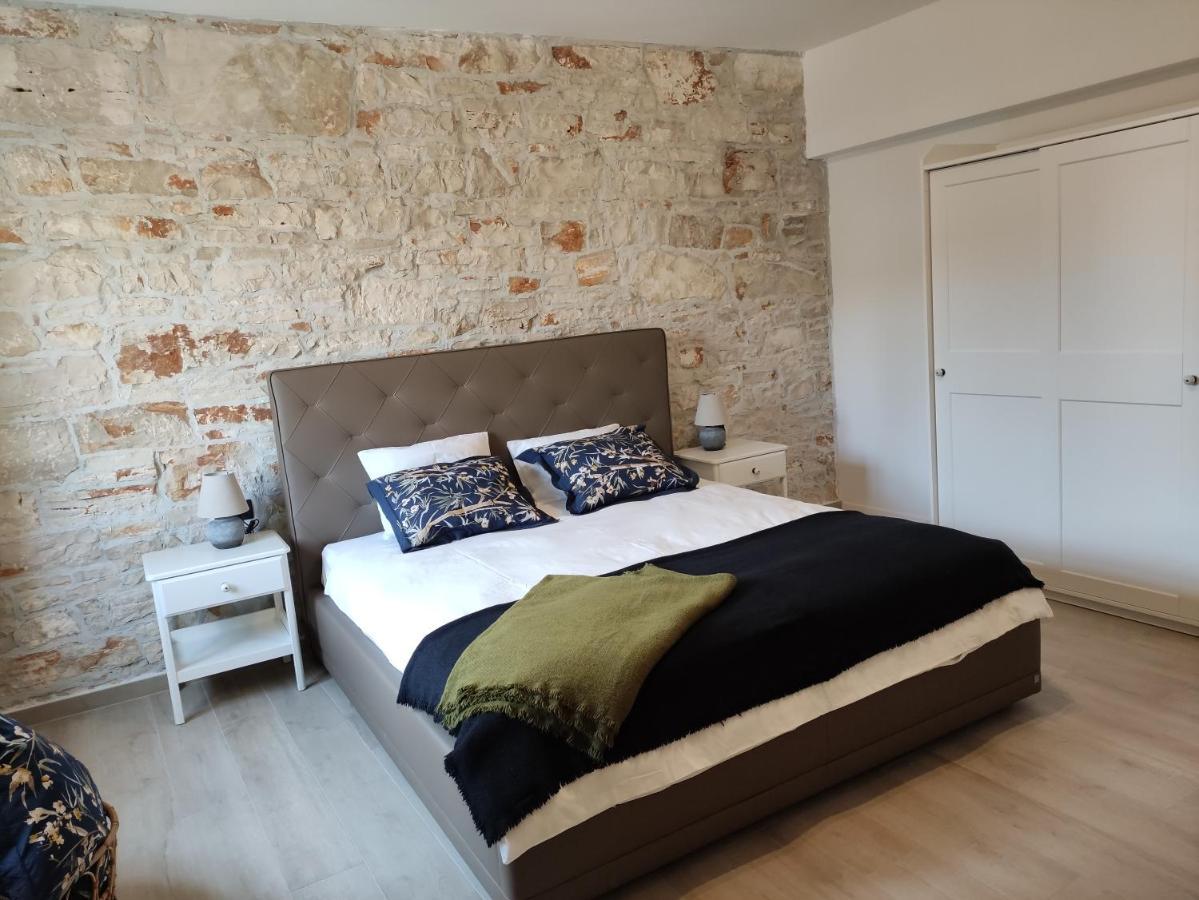 Apartvilla Castropola מראה חיצוני תמונה