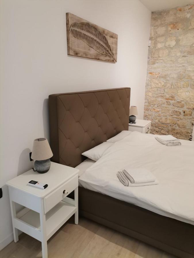 Apartvilla Castropola מראה חיצוני תמונה